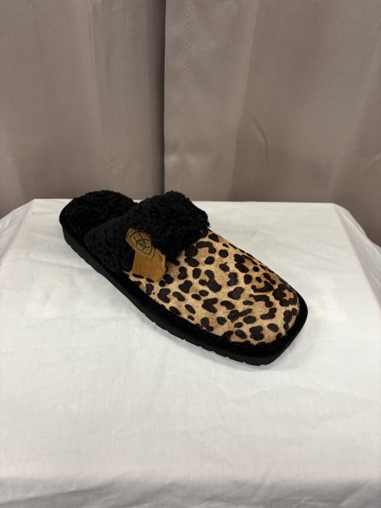 Women Jackie Square Toe cheetah print exotic
