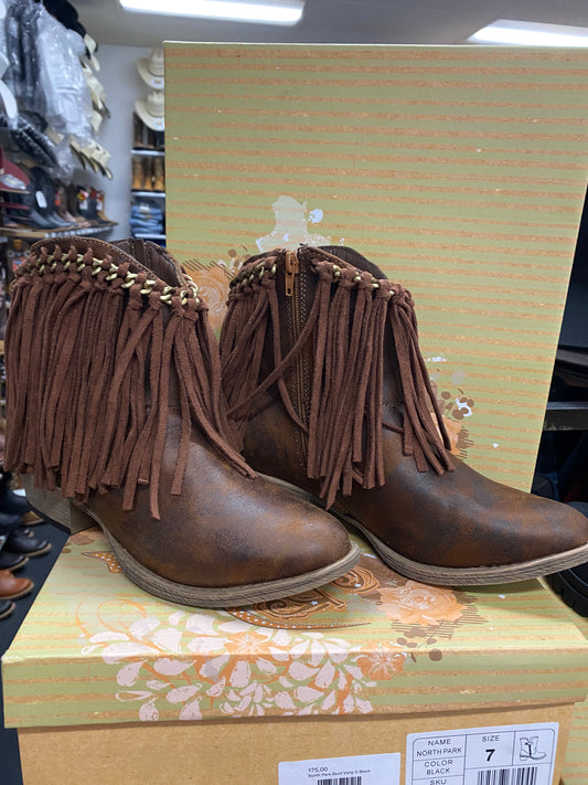 Tan Fringed Women Boot